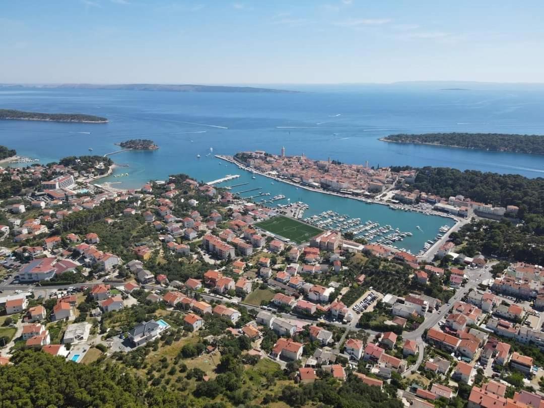 Apartman Belisima Deluxe Supetarska Draga Eksteriør billede